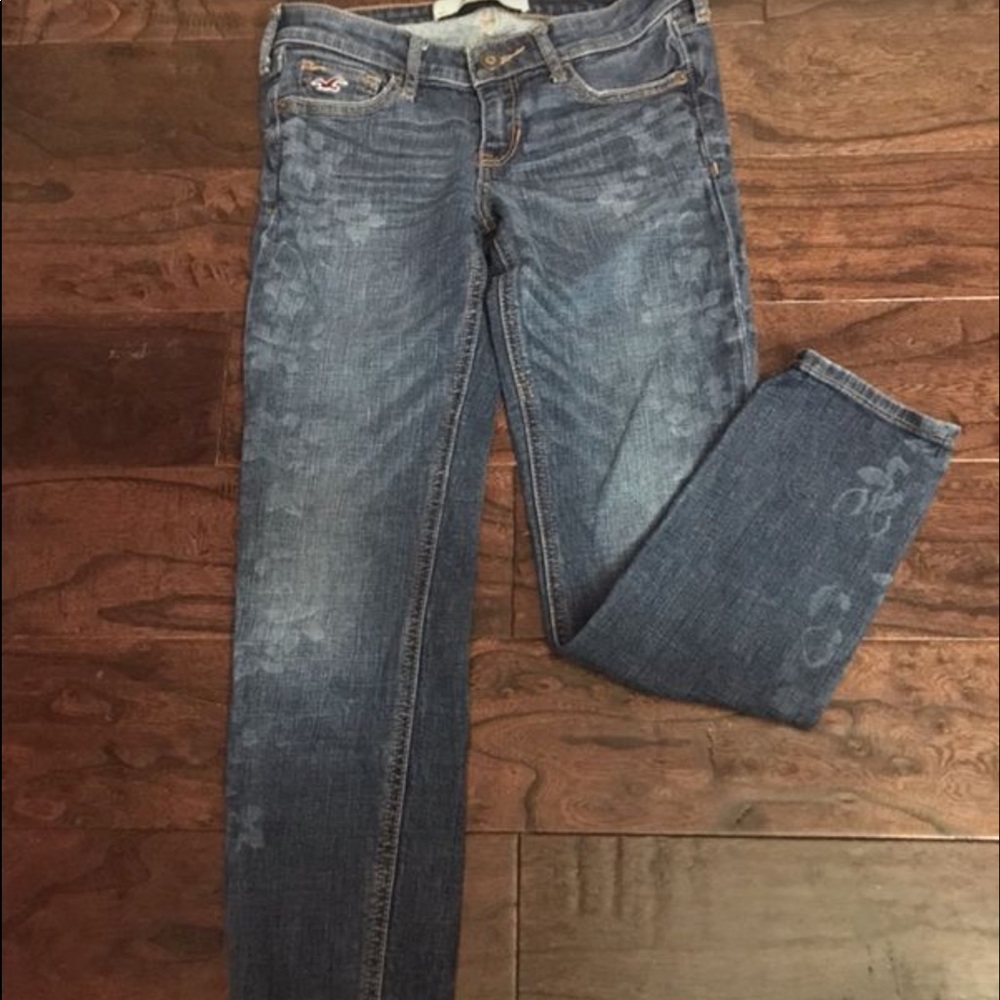 Hollister cropped jeans